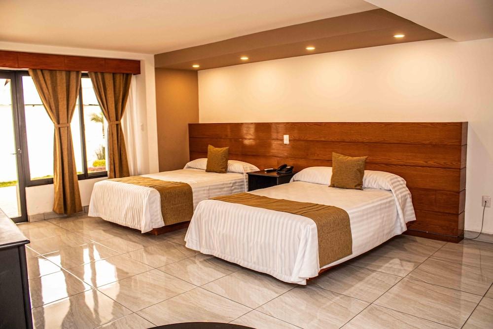 Hotel Maria Dolores San Luis Potosi Exterior photo